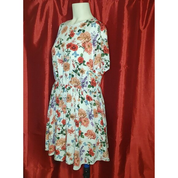 Large Bady Doll  Dress Crew Neck Wwhite Floral Ruffle Short Viscose Rayon - Picture 2 of 7